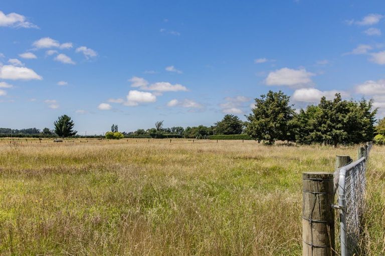 Photo of property in 16 Mairaki Road, Fernside, Rangiora, 7471