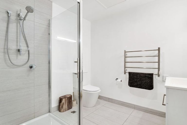 Photo of property in 68 Te Puketoka Lane, Mangere, Auckland, 2022