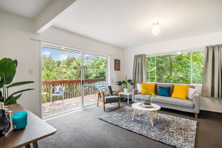 Photo of property in 1/17 Havenwood Place, Birkenhead, Auckland, 0626