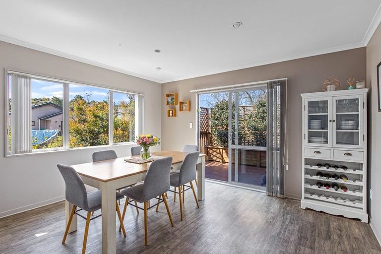 Photo of property in 57a Gledstane Road, Stanmore Bay, Whangaparaoa, 0932