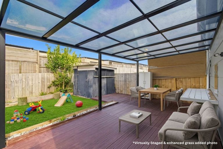Photo of property in 5b Poruru Close, Papakura, 2110