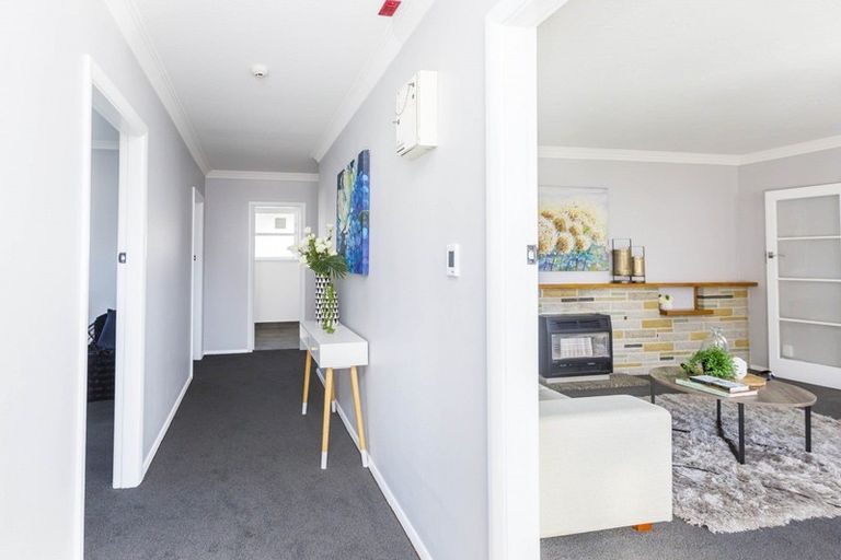 Photo of property in 16 Joseph Grove, Elderslea, Upper Hutt, 5018