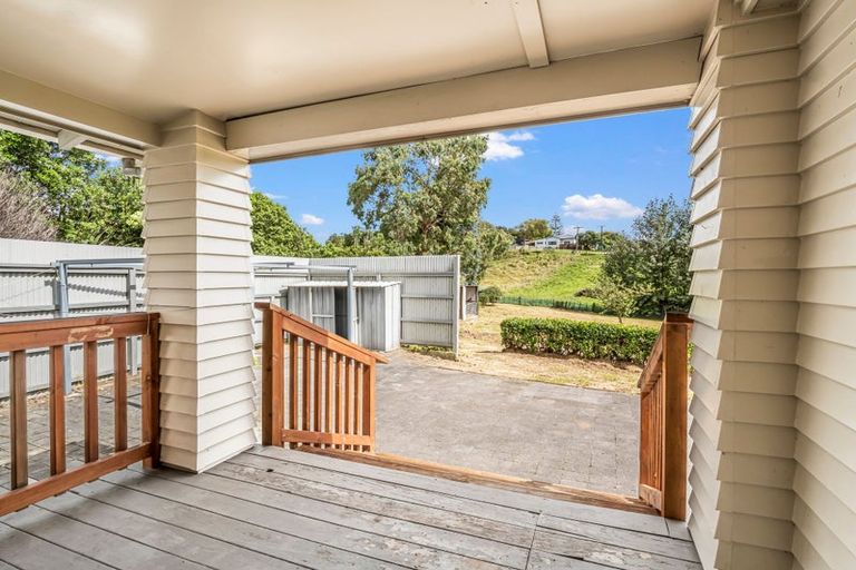 Photo of property in 16 Mount Biggs Road, Halcombe, Feilding, 4779