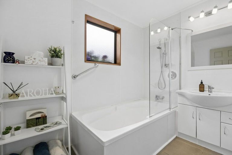 Photo of property in 6 Tilburn Street, Halfway Bush, Dunedin, 9010