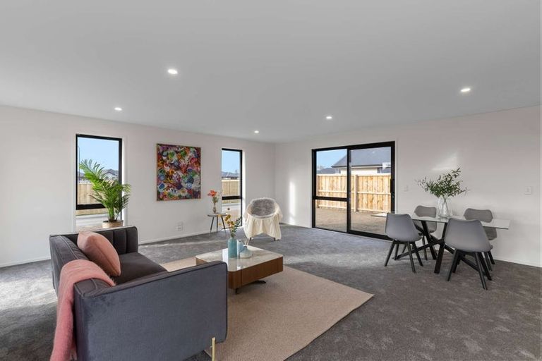 Photo of property in 24 Herridge Street, Woodend, 7691