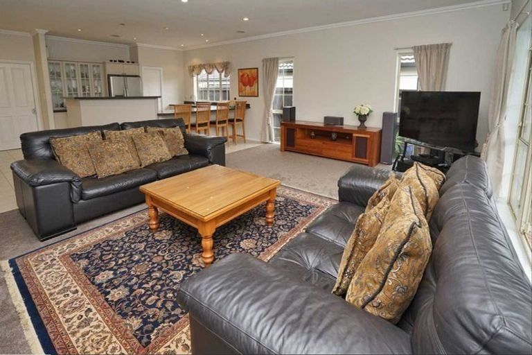 Photo of property in 26 Malbec Place, Rototuna, Hamilton, 3210