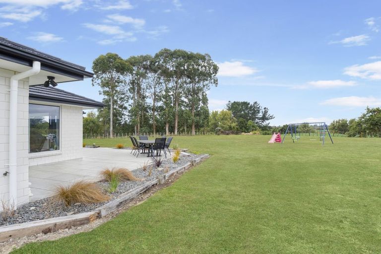 Photo of property in 335 Muhunoa Road East, Muhunoa East, Levin, 5570