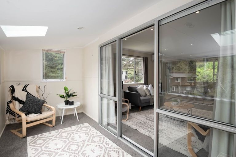 Photo of property in 42 Postgate Drive, Whitby, Porirua, 5024