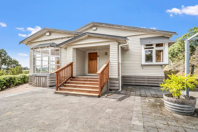 Photo of property in 16 Mount Biggs Road, Halcombe, Feilding, 4779