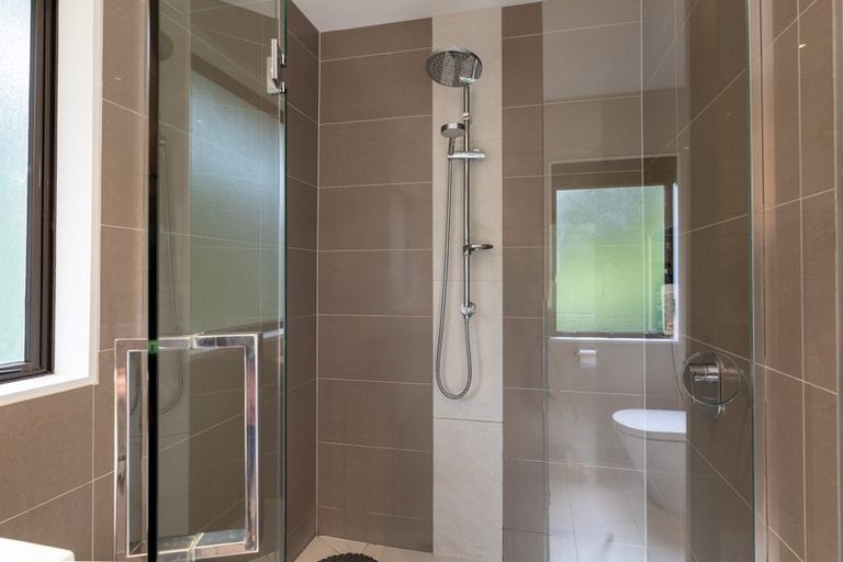 Photo of property in 7/244 Onewa Road, Birkenhead, Auckland, 0626