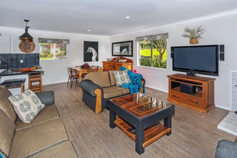 Photo of property in 129 Travers Road, Te Kauwhata, 3782