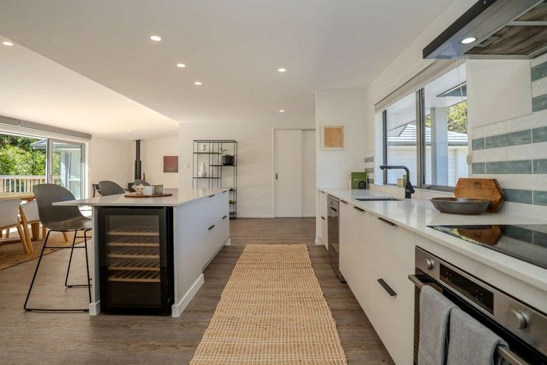 Photo of property in 11 Mandeno Drive, Kerikeri, 0230