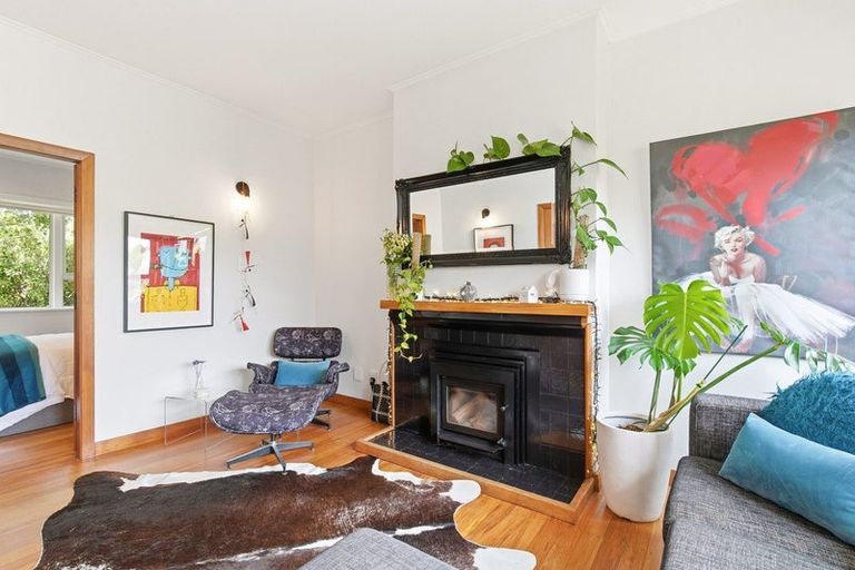 Photo of property in 21 Hindmarsh Street, Johnsonville, Wellington, 6037