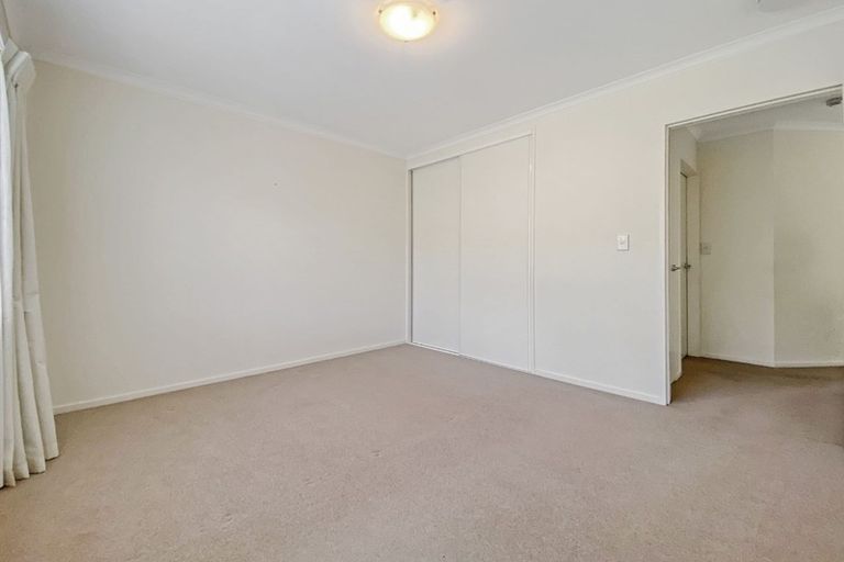 Photo of property in Redwood Village, 31/42 Main Road, Tawa, Wellington, 5028