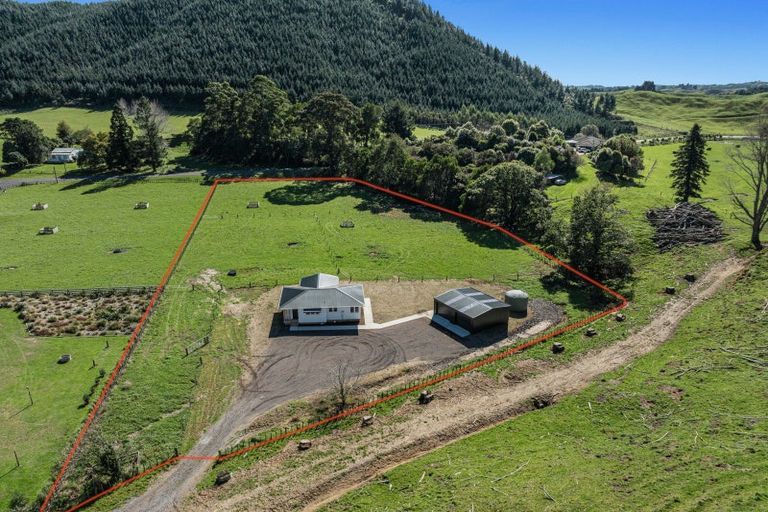 Photo of property in 1333b Manawahe Road, Manawahe, 3194