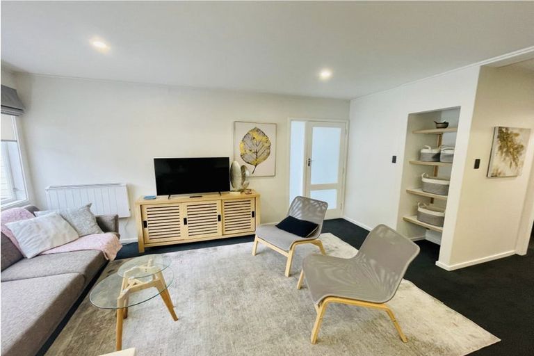 Photo of property in 5/147 Glenmore Street, Kelburn, Wellington, 6012