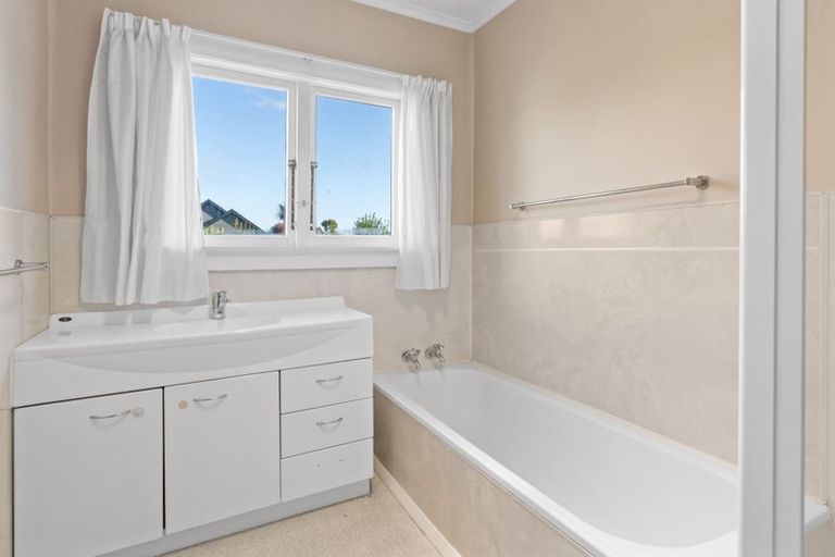 Photo of property in 8 Norbiton Road, Foxton, 4814