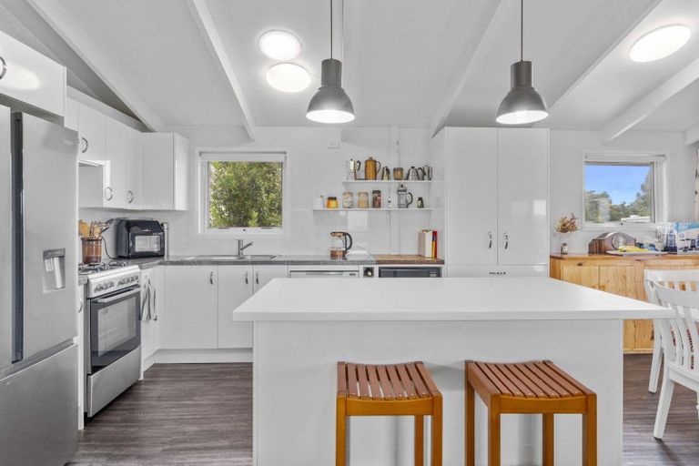 Photo of property in 18 Manuka Terrace, Mangakino, 3421