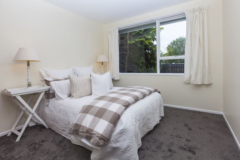 Photo of property in 369 Mairehau Road, Parklands, Christchurch, 8083
