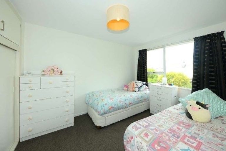 Photo of property in 1/28 Nortons Road, Avonhead, Christchurch, 8042