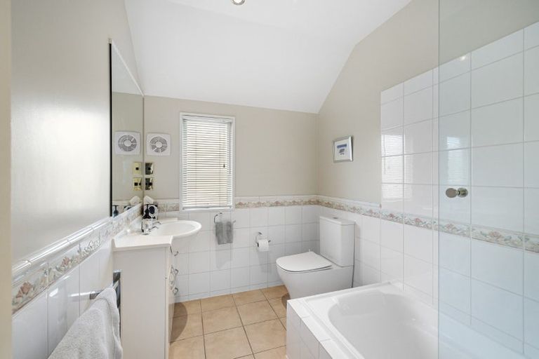 Photo of property in 3/104 Papanui Road, Merivale, Christchurch, 8014