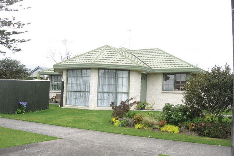 Photo of property in 119 Linton Street, West End, Palmerston North, 4410