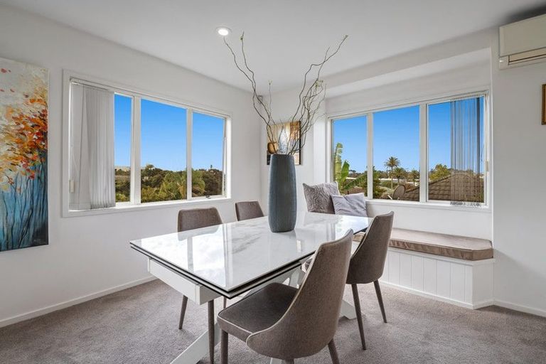 Photo of property in 69 Bluebird Crescent, Unsworth Heights, Auckland, 0632