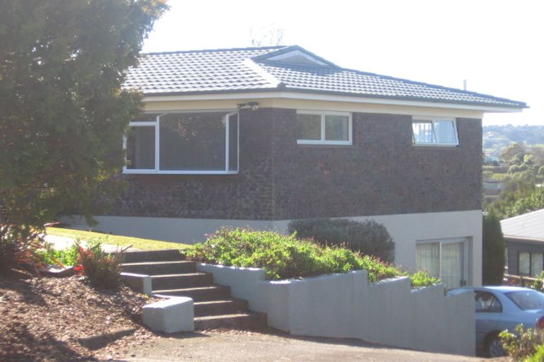 Photo of property in 33 Coulthard Terrace, Opaheke, Papakura, 2113