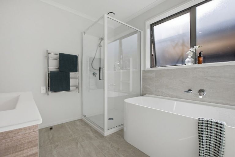 Photo of property in 9 Rockefeller Street, Papamoa, 3118