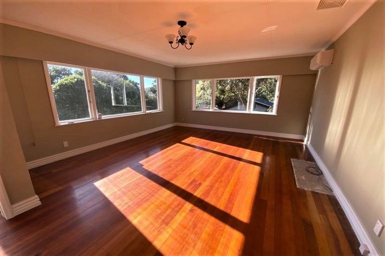 Photo of property in 141 Muri Road, Pukerua Bay, 5026