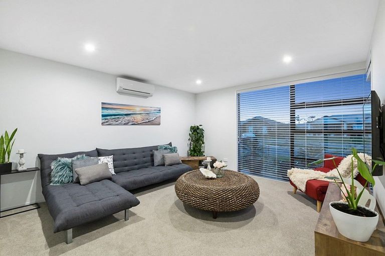 Photo of property in 19 Litsea Way, Papamoa Beach, Papamoa, 3118