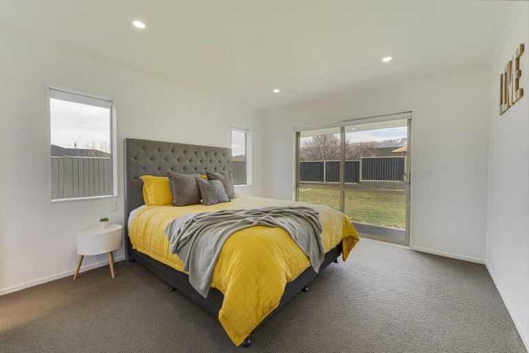 Photo of property in 58 Missy Crescent, Mount Pisa, Cromwell, 9383