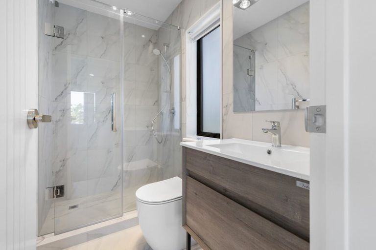 Photo of property in 40c John Downs Drive, Browns Bay, Auckland, 0630