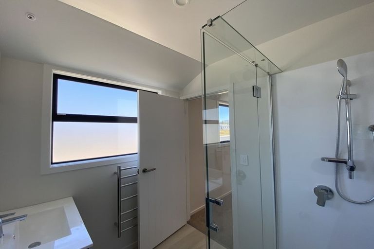 Photo of property in 10 Jack Adamson Drive, Twizel, 7901