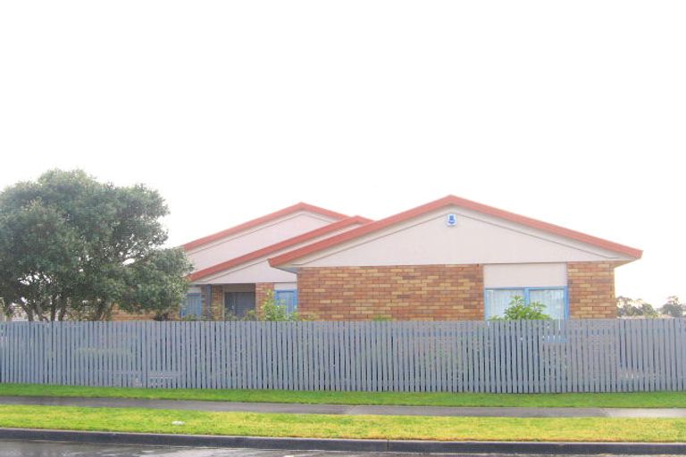 Photo of property in 8 Elderberry Road, Burswood, Auckland, 2013