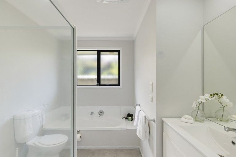 Photo of property in 37 Cyrus Street, Whalers Gate, New Plymouth, 4310