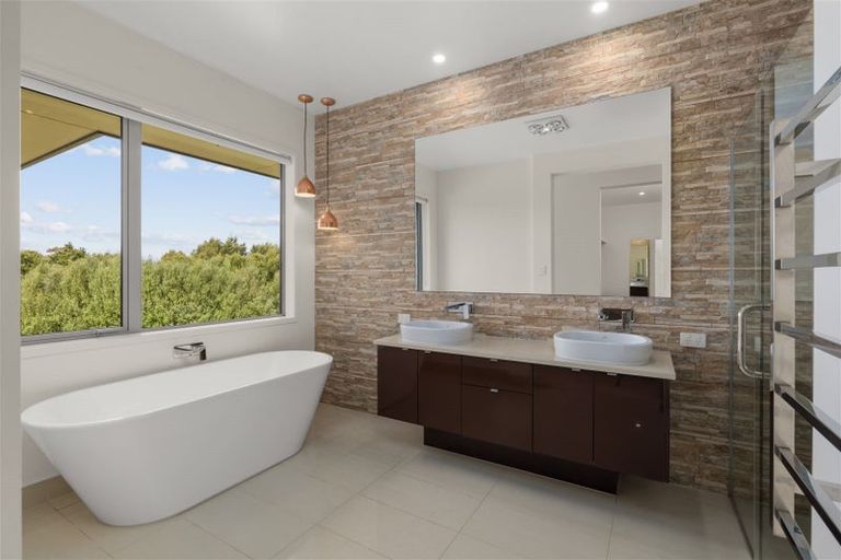 Photo of property in 34a Rangitane Road, Kerikeri, 0294