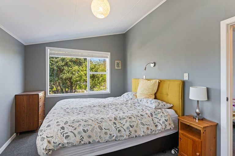 Photo of property in 17 Moana Street, Otaki Beach, Otaki, 5512