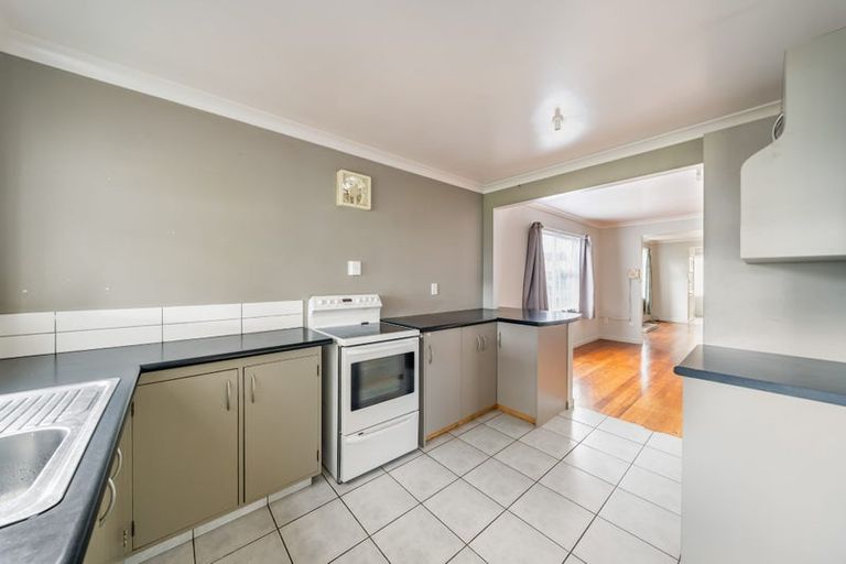 Photo of property in 7 Poplar Grove, Ebdentown, Upper Hutt, 5018