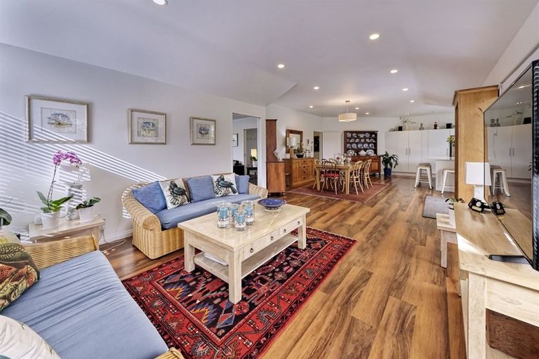 Photo of property in 27 Maurice Borich Place, Henderson, Auckland, 0610