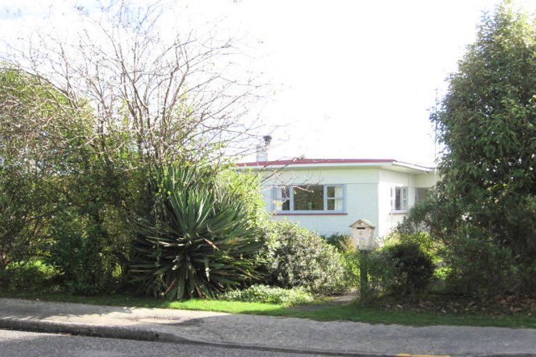 Photo of property in 6 Hariata Street, Otaki, 5512
