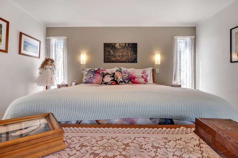 Photo of property in 2 Vaucluse Drive, Nukuhau, Taupo, 3330