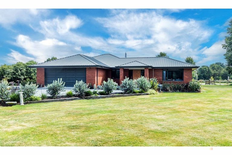 Photo of property in 51 Tancred Street, Geraldine, 7930