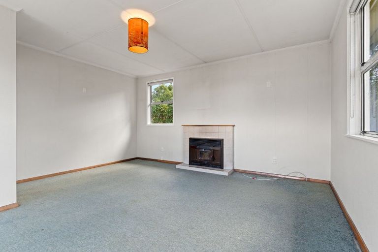 Photo of property in 83 Victoria Street, Carterton, 5713