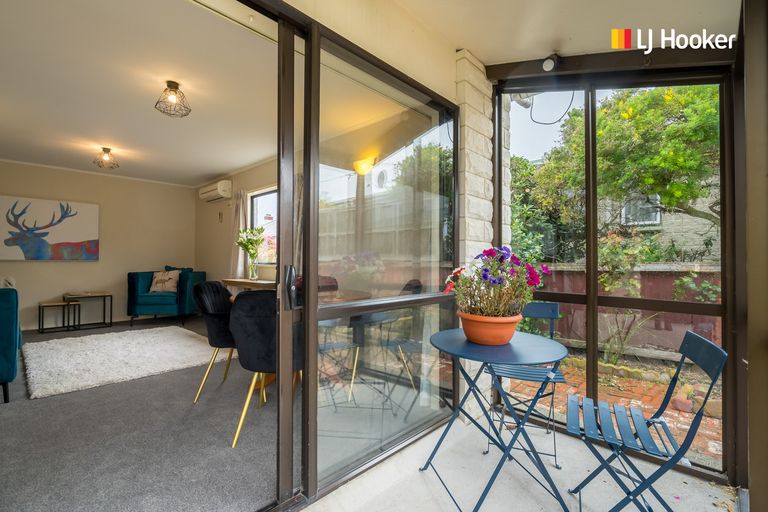 Photo of property in 16 Fawcett Street, South Dunedin, Dunedin, 9012