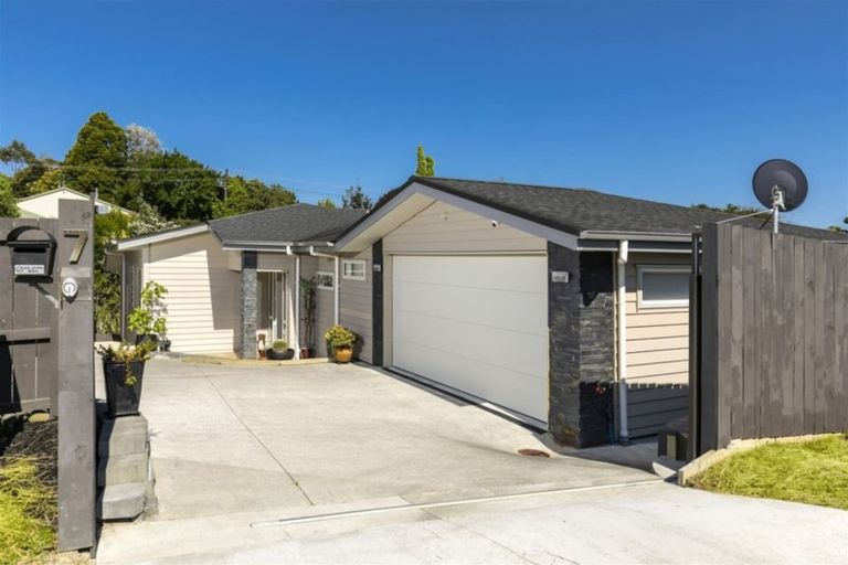 Photo of property in 10 Cirrus Way, Ranui, Auckland, 0612