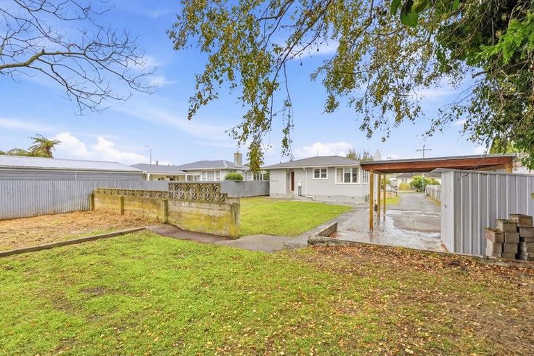 Photo of property in 10 Camellia Avenue, Aramoho, Whanganui, 4500