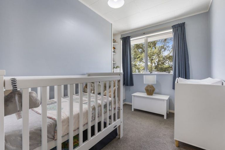 Photo of property in 73 Heta Road, Highlands Park, New Plymouth, 4312