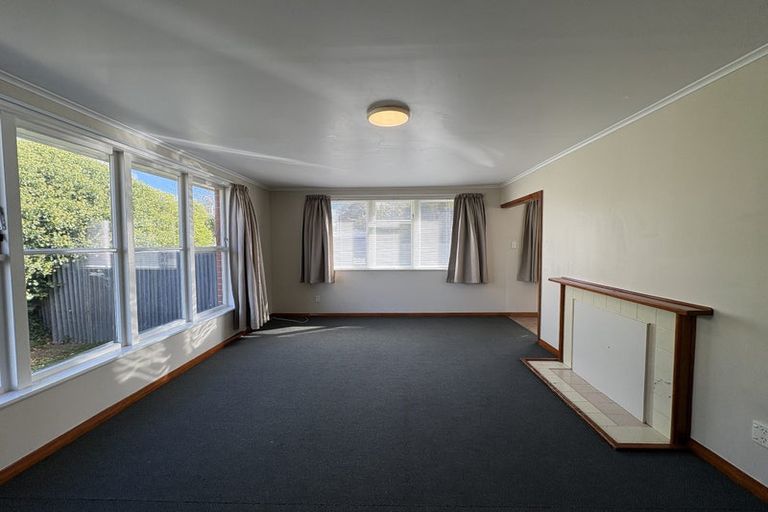 Photo of property in 11 Brentwood Avenue, Highbury, Palmerston North, 4412