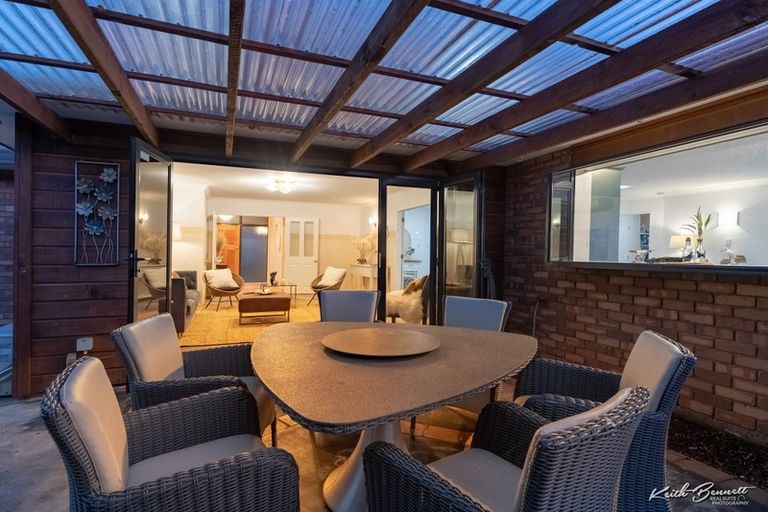 Photo of property in 21 Galveston Grove, Totara Park, Upper Hutt, 5018